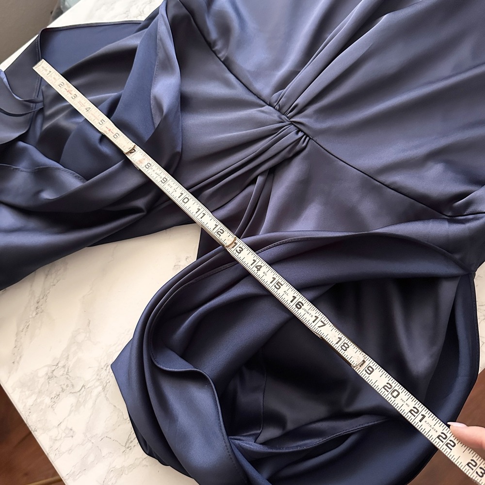 Revelry Gwen Navy Short Sleeve Navy Blue Satin Floor Length Gown Women's Size 22 - Picture 11 of 12